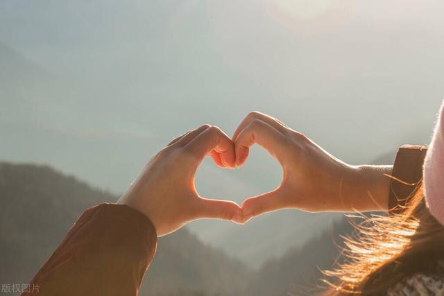 也许会落空也许会不同，让我留在你身边歌词（一起来看“沈梦辰”对婚姻的心声吧）