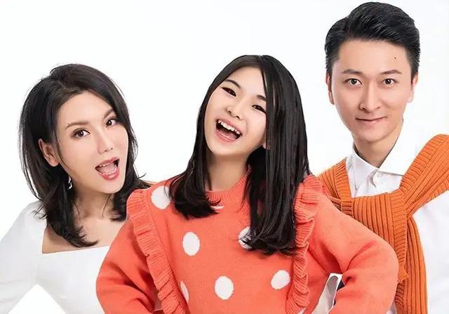 谢谢你因为有你温暖了四季，听我说谢谢你因为有你温暖了四季是什么歌（《听我说谢谢你》是如何被污名化的）