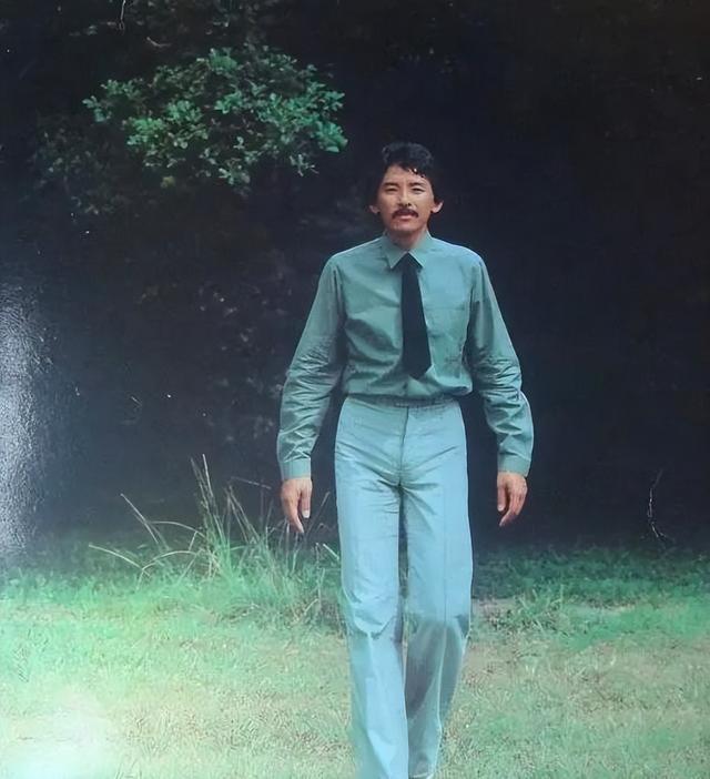 林子祥电影全集，“铁肺歌王”林子祥（林子祥的电影大全）