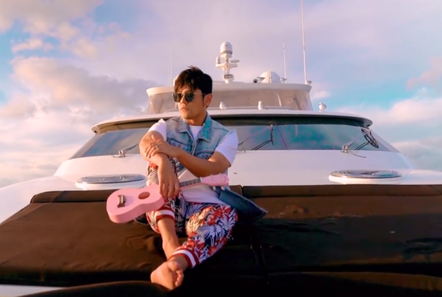 吉他 粉色 小清新，吉他的图片大全唯美（儿子罗密欧首次出镜）