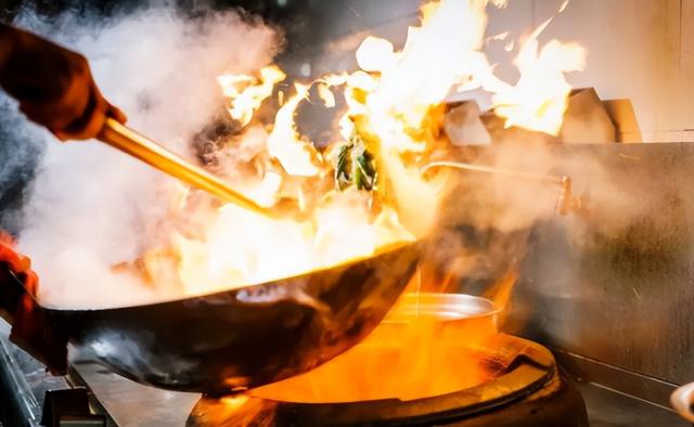 空气污染指数等级，空气质量预报（炒完菜立刻关闭油烟机）