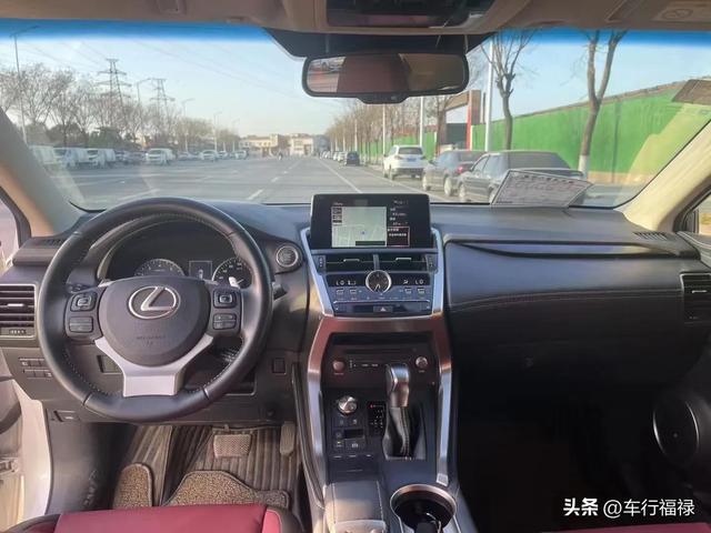 凌志ls600h，雷克萨斯ls600h还能买到新车吗（雷克萨斯NX200开了四年掉价15万）