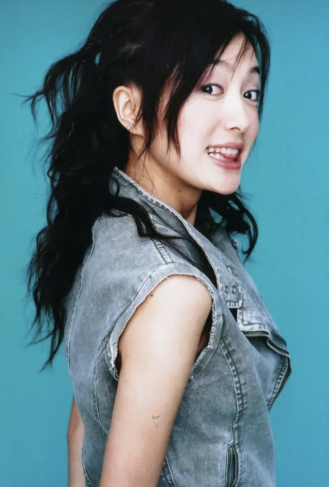 陆川个人资料简介，陆川简介（和她生命中爱过的2个重要男人）