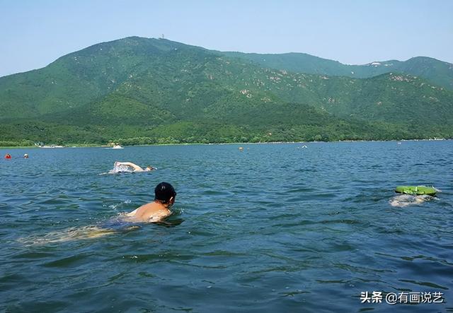 七月整个月份都是鬼节吗，七月整个月份都是鬼节吗说说（俗语“不怕七月鬼）