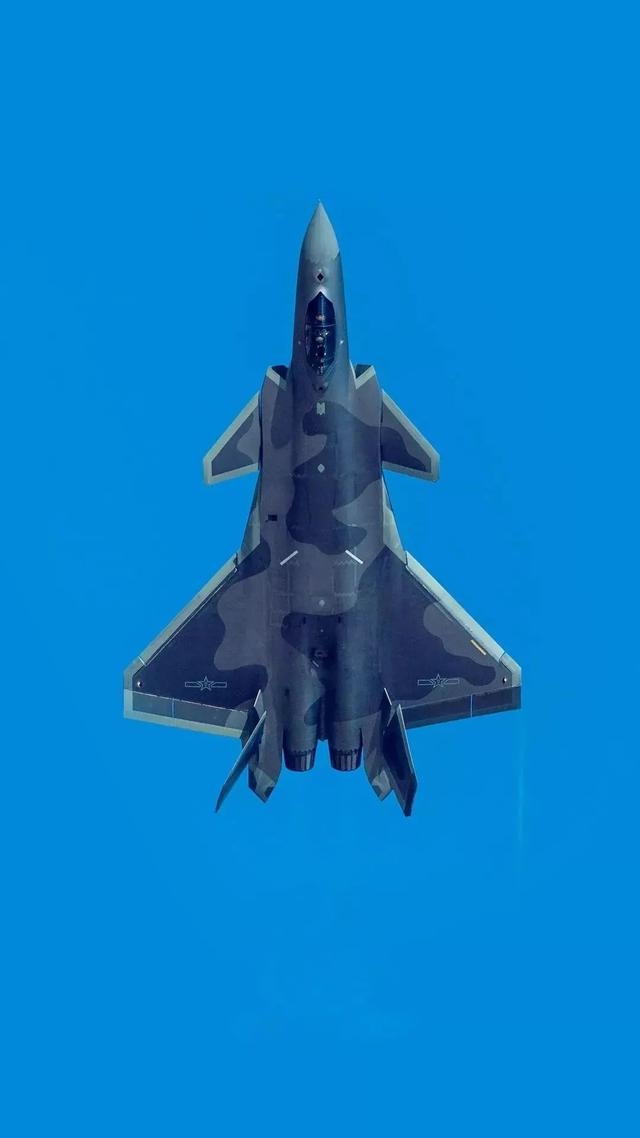 中国人民解放军空军，中国人民解放军空军成立时间（人民空军，生日快乐）