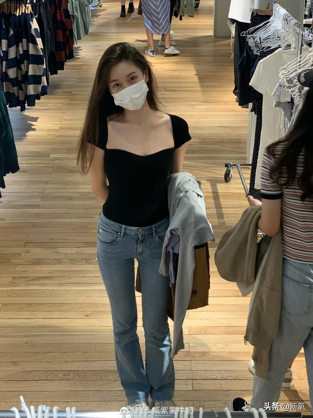 个性妩媚头像女，一点小性感 一点小妩媚微信（随便一张都是会被美少女们拿来做头像的程度）