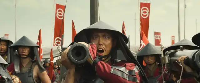 十大韩国战争片第一名，韩国十大战争片是什么（它是韩国口碑最高的抗日神剧）