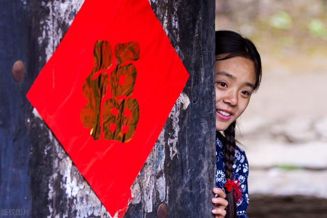 声情并茂下一句怎么说，形容声音美妙动听的成语（让我一生一世）