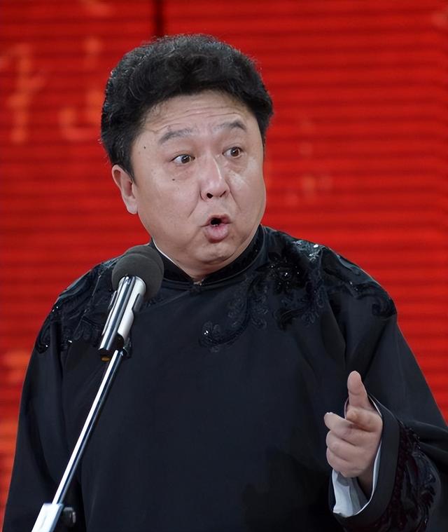 说相声的男演员，相声演员排名（有人“相敬如宾”45年）