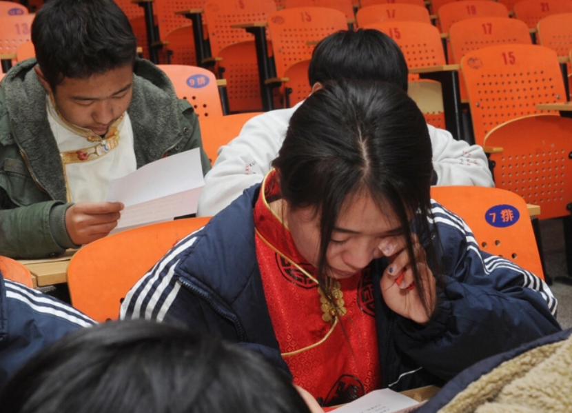 上海华文外国语学院（什么是野鸡大学）