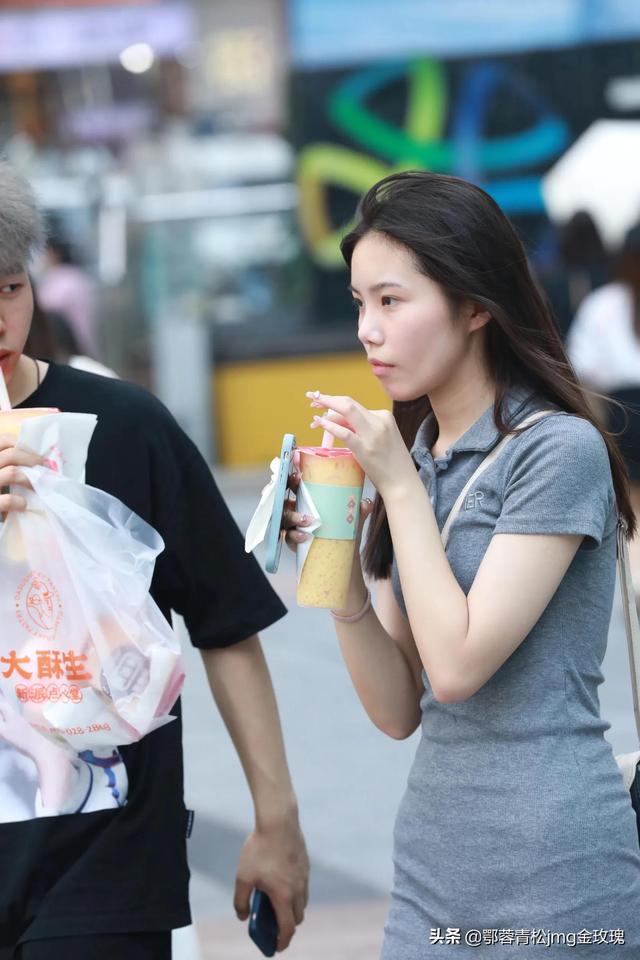 自信的女人最有魅力，自信的女人最有魅力图片（外表的靓丽加上内在的魅力更有吸引力）