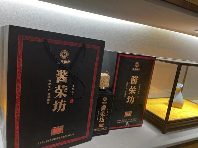 酒桌开场白三句话，酒桌开场三杯酒三句话（行家：牢记这3句）