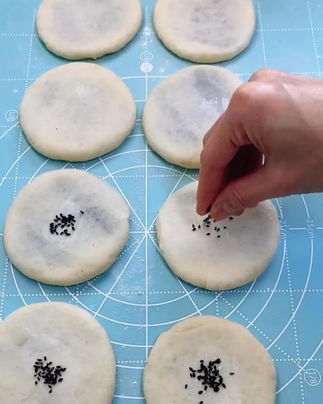 豆沙酥饼正宗做法，豆沙酥饼这样做