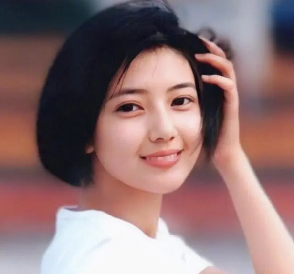 高圆圆还是大家心中的那个女神，高圆圆的婚姻是否真如表面那般幸福