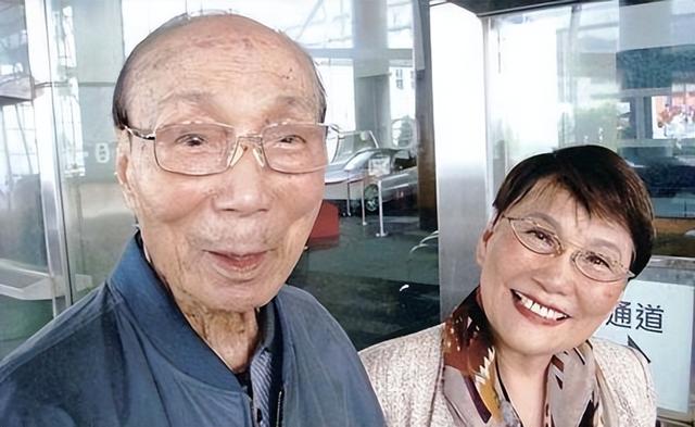 香港影视大佬邵逸夫追悼大会，2014年邵逸夫风光大葬