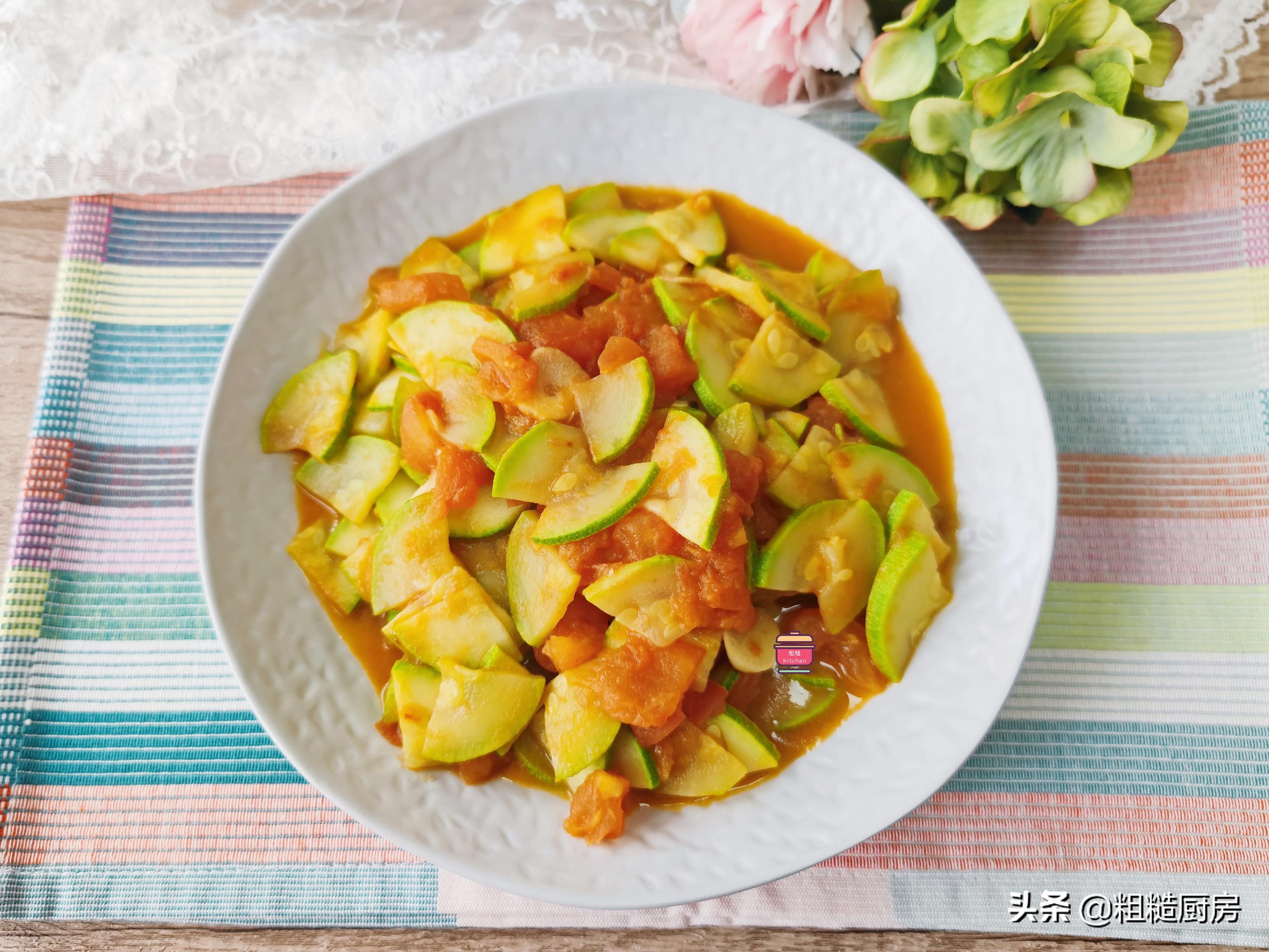 【西红柿炒西葫芦】的具体制作方法