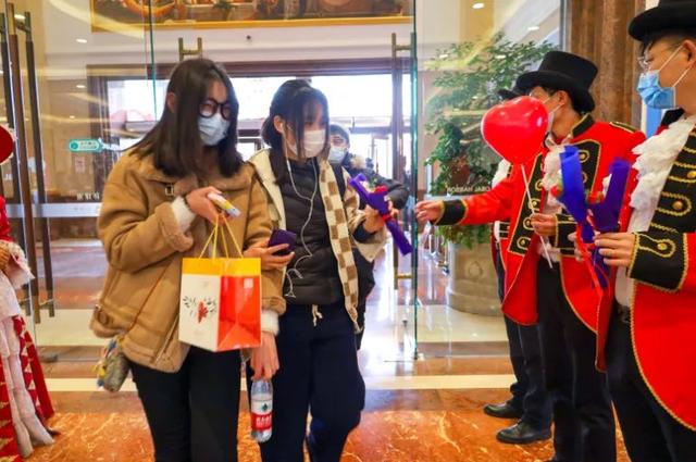 19支玫瑰是什么意思，19朵玫瑰代表什么意思（今年情人节有啥新“花”样）