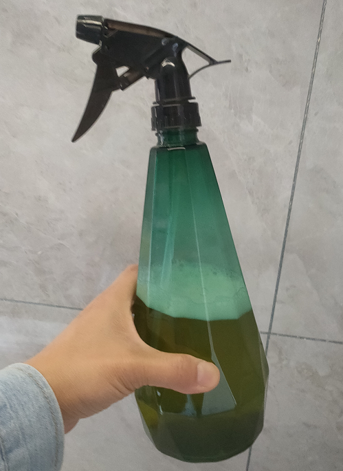 怎么制作辣椒水，怎么制作辣椒水视频（辣椒水能杀虫吗）