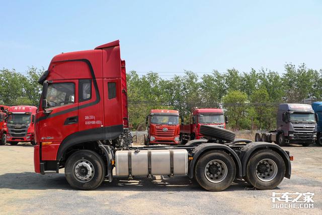 东风天龙牵引车自动挡多少钱一辆，36万入手天龙KL很划算