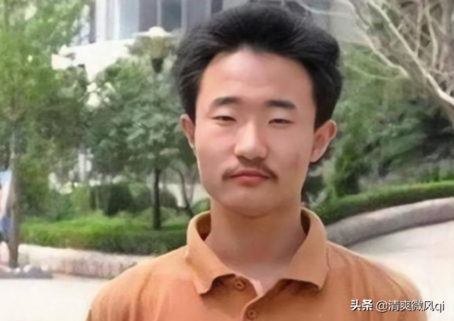 高考最高分是多少，2021年渭南高考状元名单是谁（高考史上分数最高的三个人）