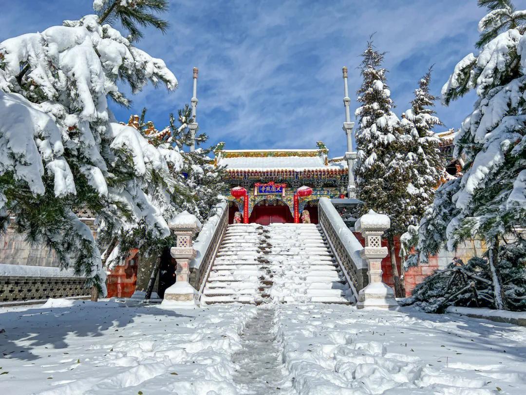 世界十大名山，世界十大名山排名榜（中国十大名山 你登过几个）