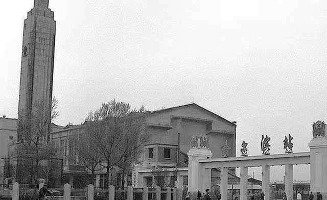 哈尔滨才子照片，才子骂小花（黑龙江一记者采访监狱）