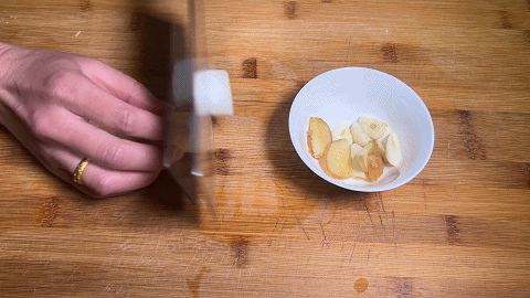宽粉怎么做好吃，炒宽粉怎么做好吃（回家就能吃到的宽粉烧肉）