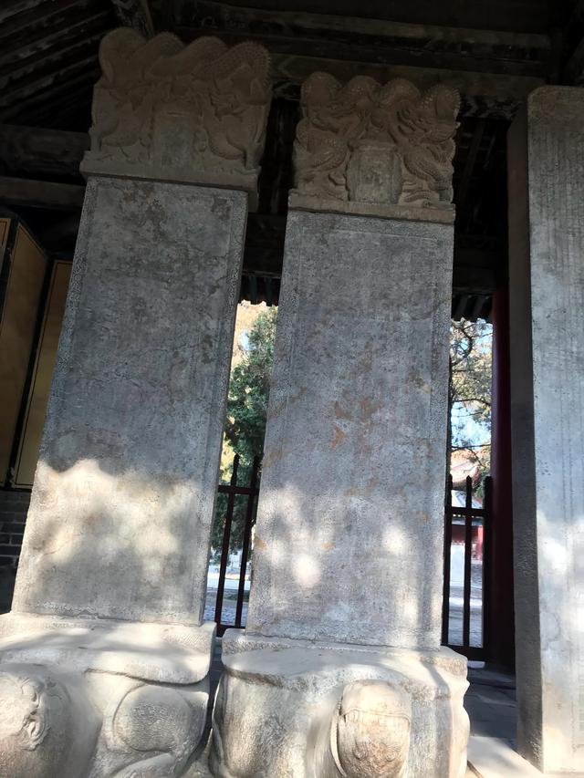 弥高是什么意思，钻之弥坚仰之弥高是什么意思（重游孔庙之—：孔庙的石坊庙门）