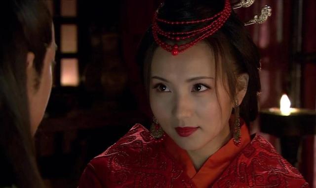 曹颖演的电视剧有哪些，曹颖演过什么电视剧（陈红经典、刘亦菲惊艳、杨若依太“辣眼睛”）