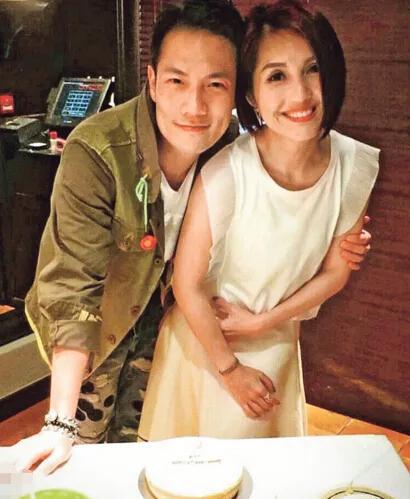 徐濠萦的店，徐濠萦的店全部倒闭还欠钱（她为什么嫁给了丁子高）