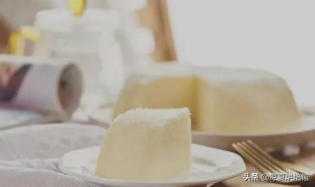 超级好吃的重磅芝士蛋糕入口即化，入口即化的冰牛奶芝士蛋糕