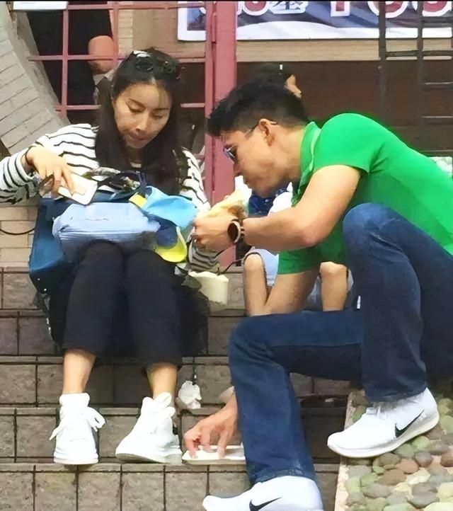 “跳水女皇”郭晶晶：婚礼连换12套百万礼服，过亿彩礼下嫁霍家