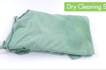 乳胶漆弄衣服上怎么清除干净，乳胶漆弄在衣服上怎样能洗干净（怎么去除衣服上的油漆污渍）