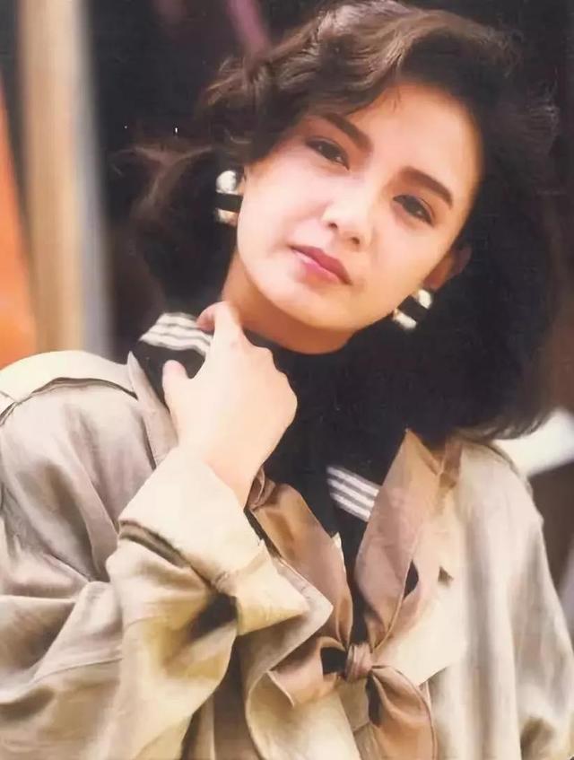 陈志朋个人资料，陈志朋都有什么奇葩的造型（至今不娶妻的11位港台大龄男星）