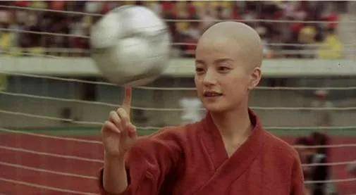 陈凯师到底长得什么样，陈凯师本人照近照（却偏要靠“丑角”）