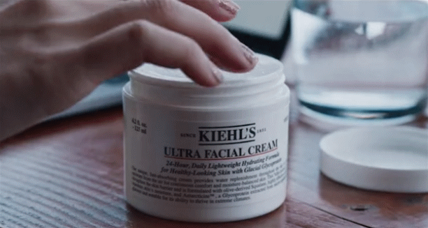 科颜氏面霜好用吗，科颜氏面霜适合什么肤质与年龄（科颜氏高保湿面霜和啫喱清爽面霜）