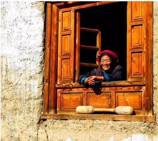 雨崩村海拔是多少，雨崩村海拔（喂马劈柴的“旷世桃源”）