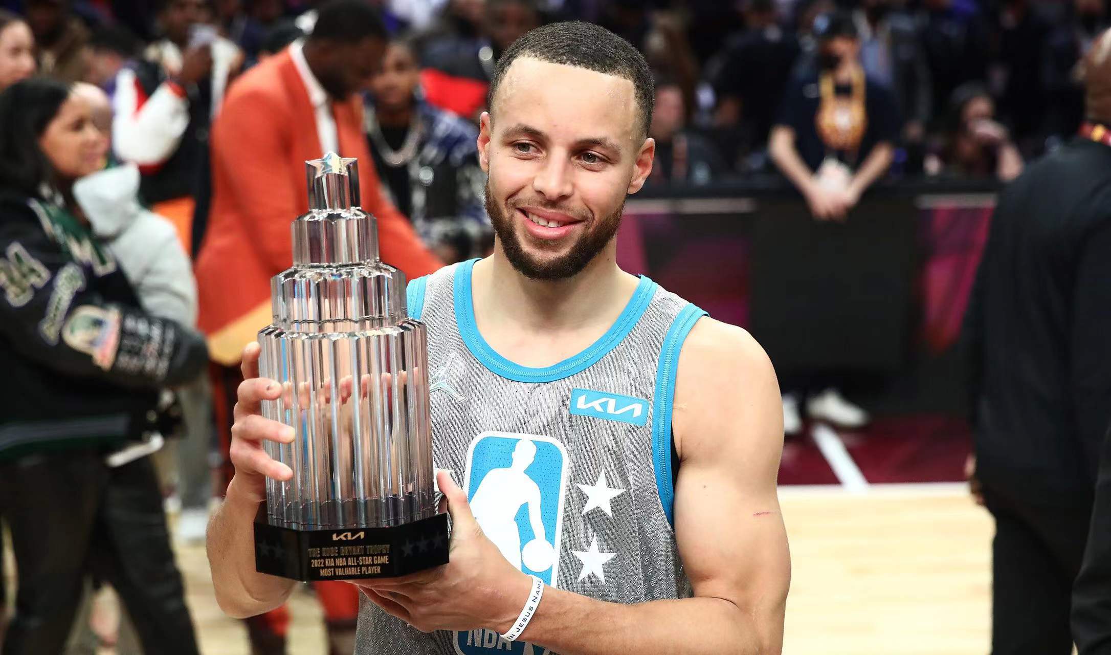 第二名:史蒂芬-库里 50分 2021-22赛季amvp