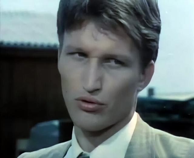 米莱的扮演者是谁，米莱 扮演者（《黑名单上的人》当年万人空巷）