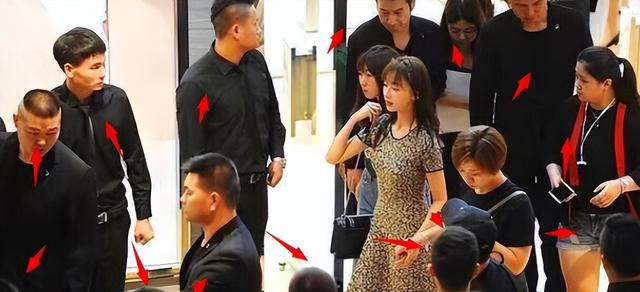 史上最尴尬的五位明星，这9位明星简直尴尬又可笑