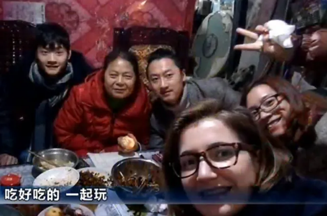 娶了儿媳妇的女人，娶了儿媳后，一家人的生活一言难尽（重庆小伙娶法国美女）