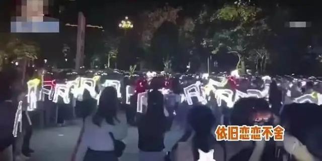 吴亦凡自尽了嘛10月，吴亦凡自杀是真的吗（吴亦凡被起诉）