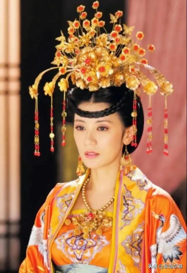 贾静雯惊艳古装造型，太美了