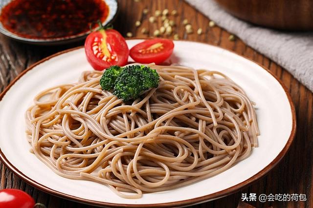 紫薯和米饭哪个热量高，紫薯热量高还是大米热量高（建议“长肉飞快”的人）