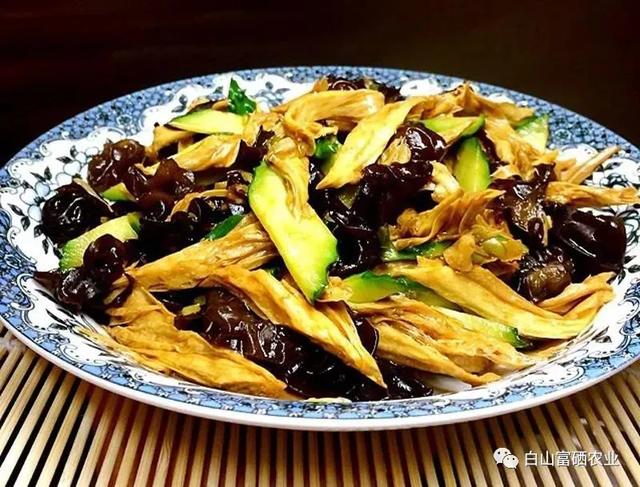 木耳的20种吃法,木耳的吃法(分享木耳的3种家常做法) 木耳的20种吃法,木耳的吃法(分享木耳的3种家常做法)