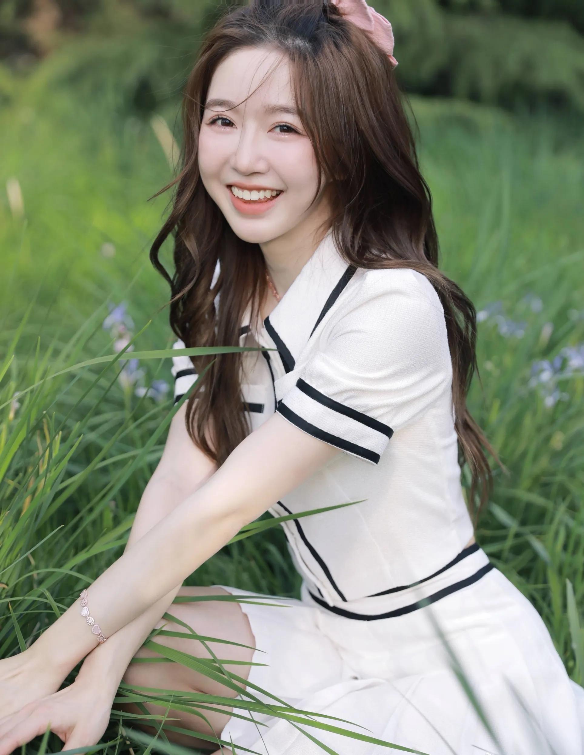"宝藏女孩"伍雅露