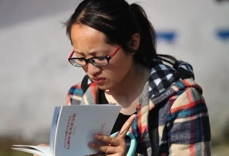 如何证明自己是学生（别挥霍）