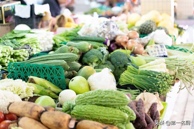 碱性食物排名第一名，世界最强碱性食物排行（也要吃的6种“碱性”菜）