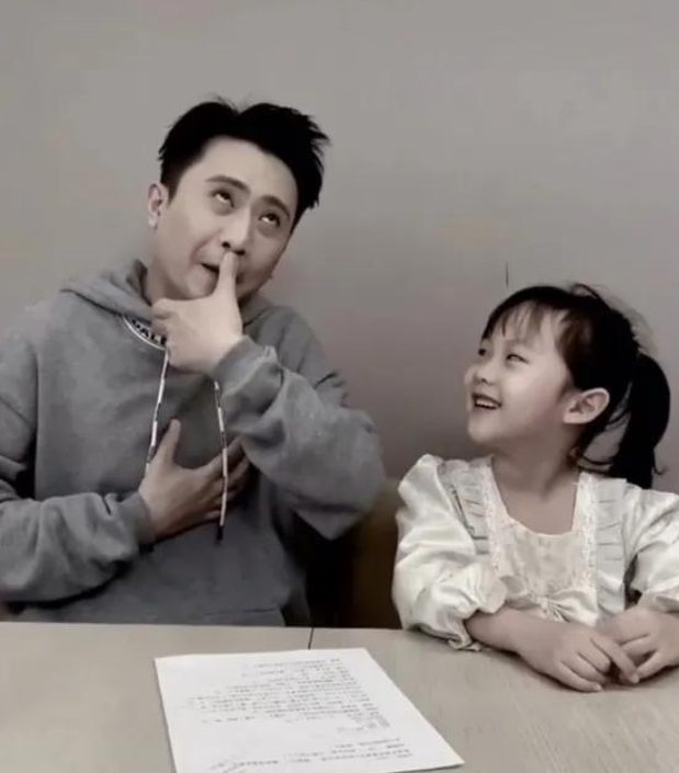 主持人杨帆媳妇个人资料，央视主持人杨帆