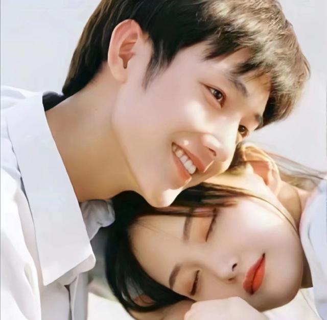 每天 都很想你，微信头像，每天 都很想你（羞羞的超甜情侣头像合集）